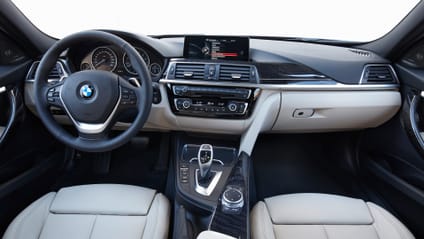 What’s the interior of the BMW 3 Series like?