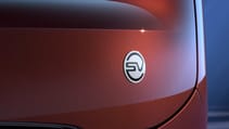Range Rover Sport SV Carbon revealed