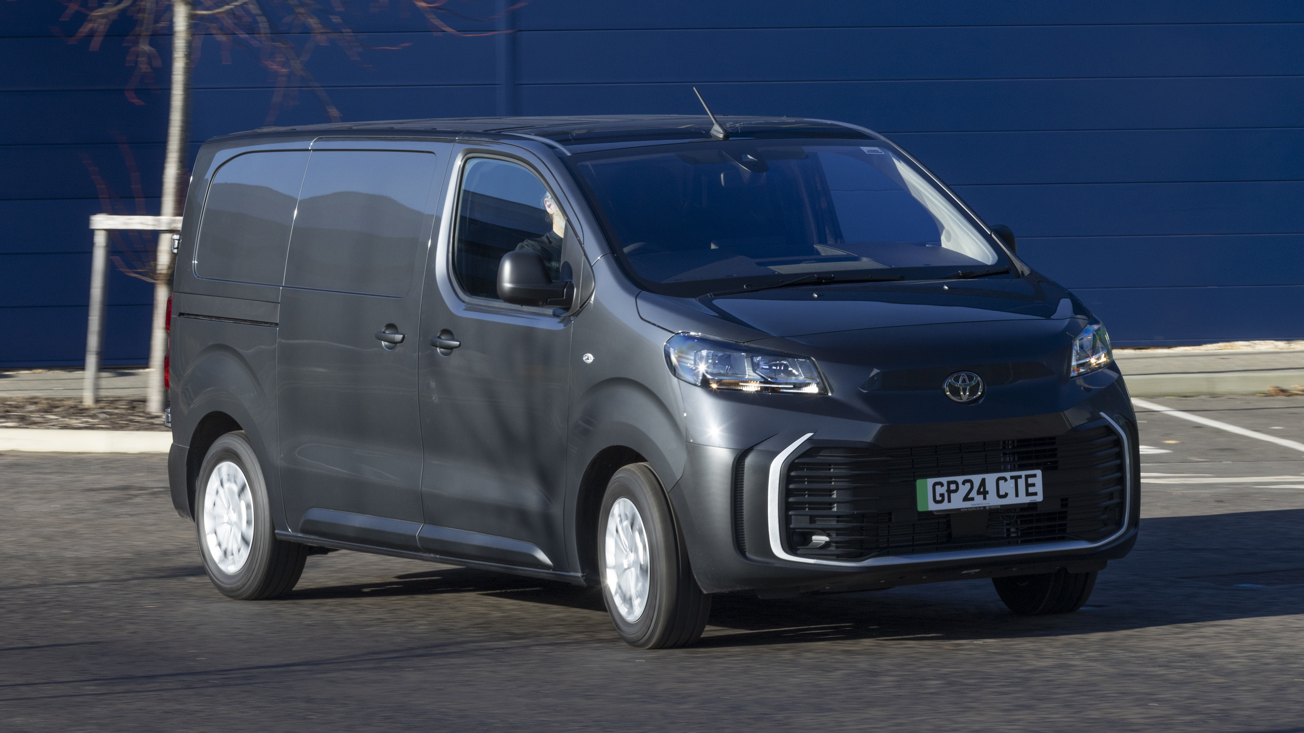 Toyota Proace review Top Gear 2025