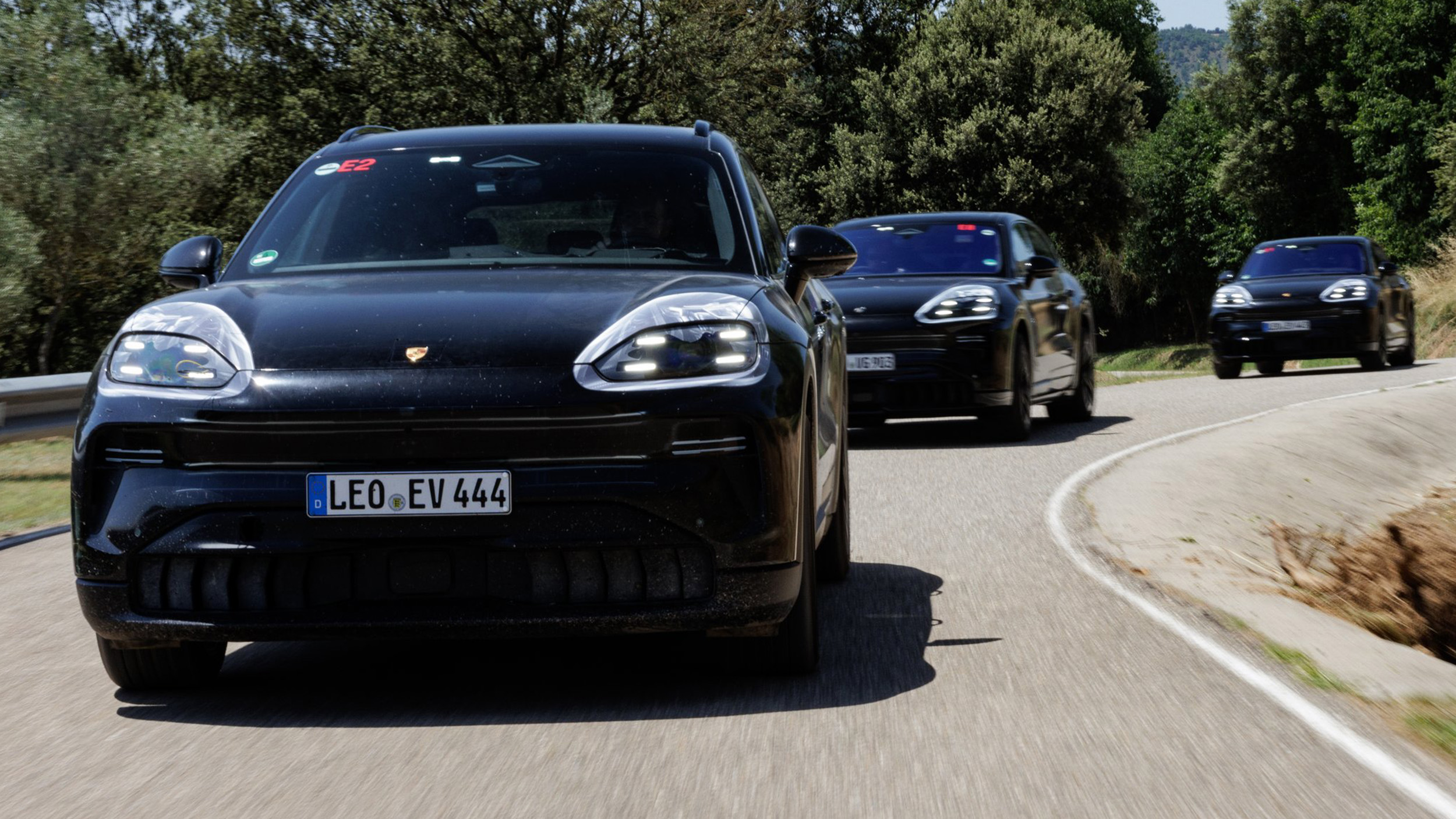 TopGear's Porsche Cayenne Electric prototype drive