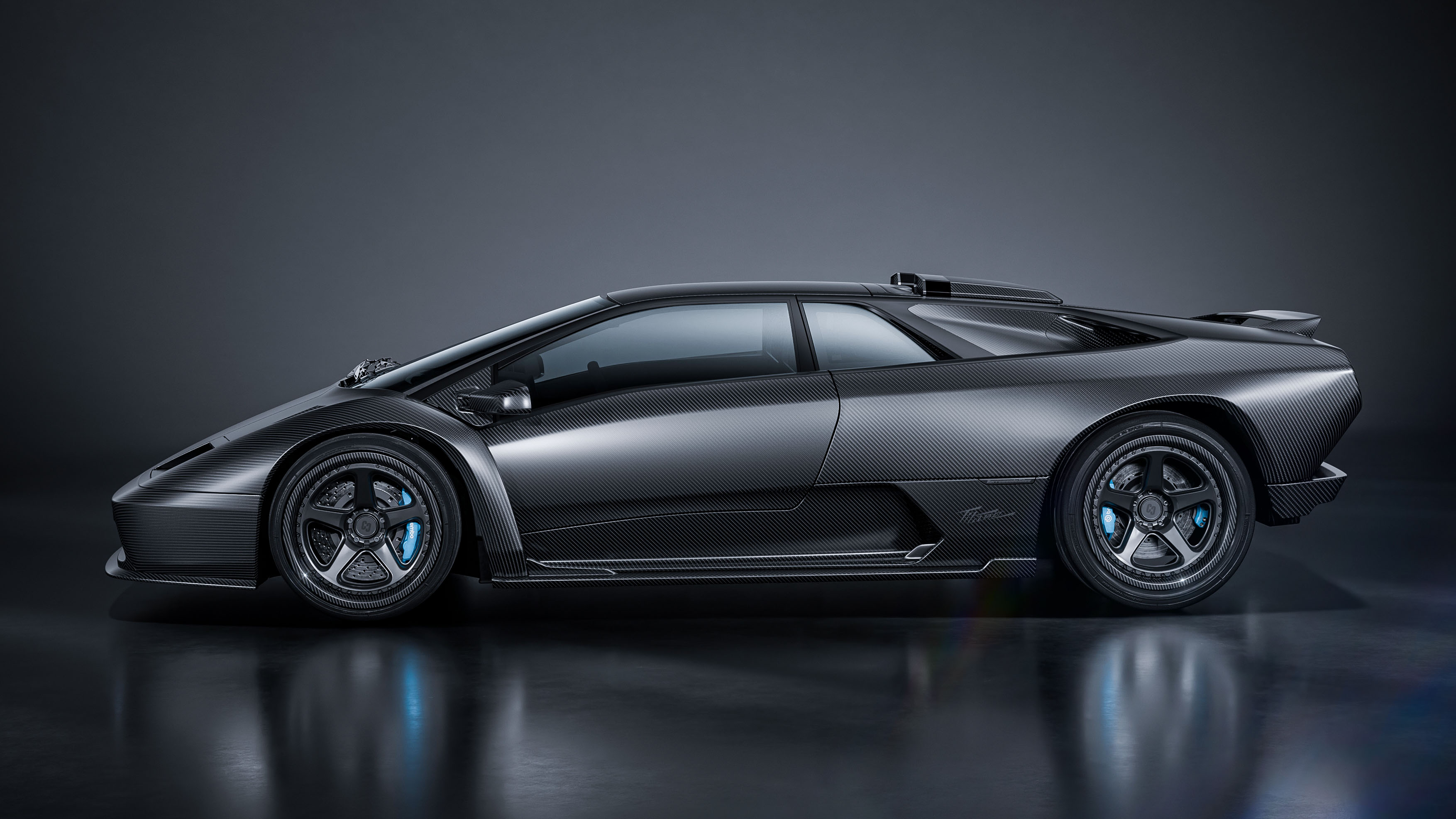 Eccentrica Lamborghini Diablo Pacchetto Titano revealed