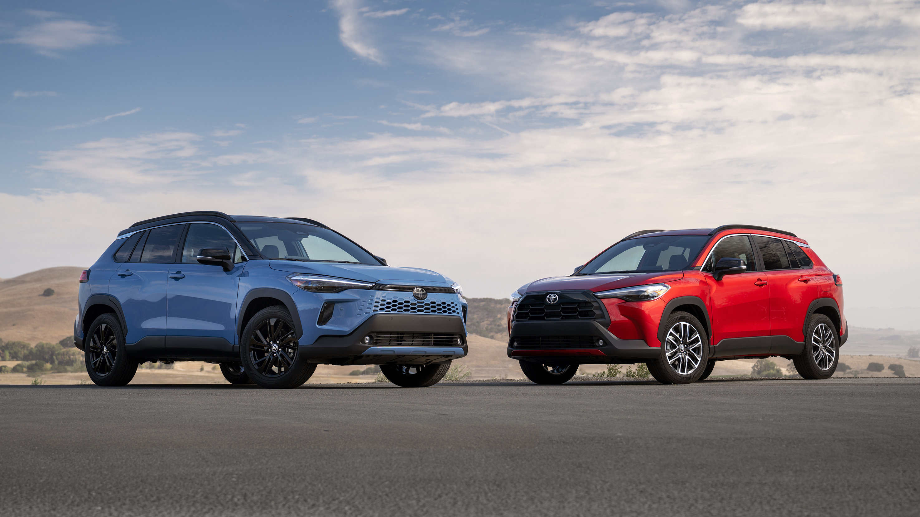 Toyota Corolla Cross hybrid and gas