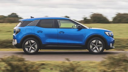 Ford Explorer Interior Layout & Technology | Top Gear