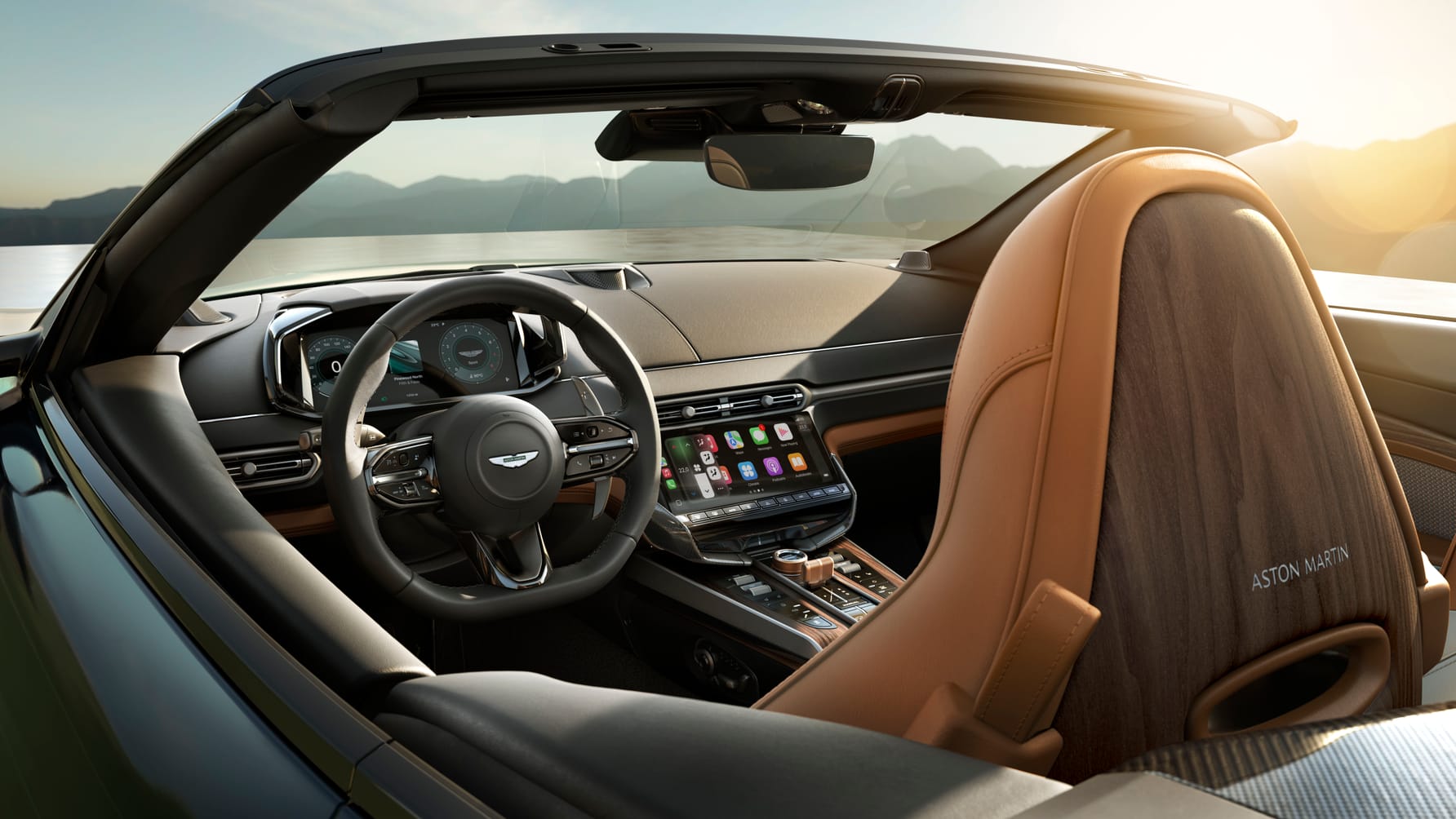 애스턴마틴 오픈톱 로드스터