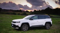 2025 Jeep Compass white