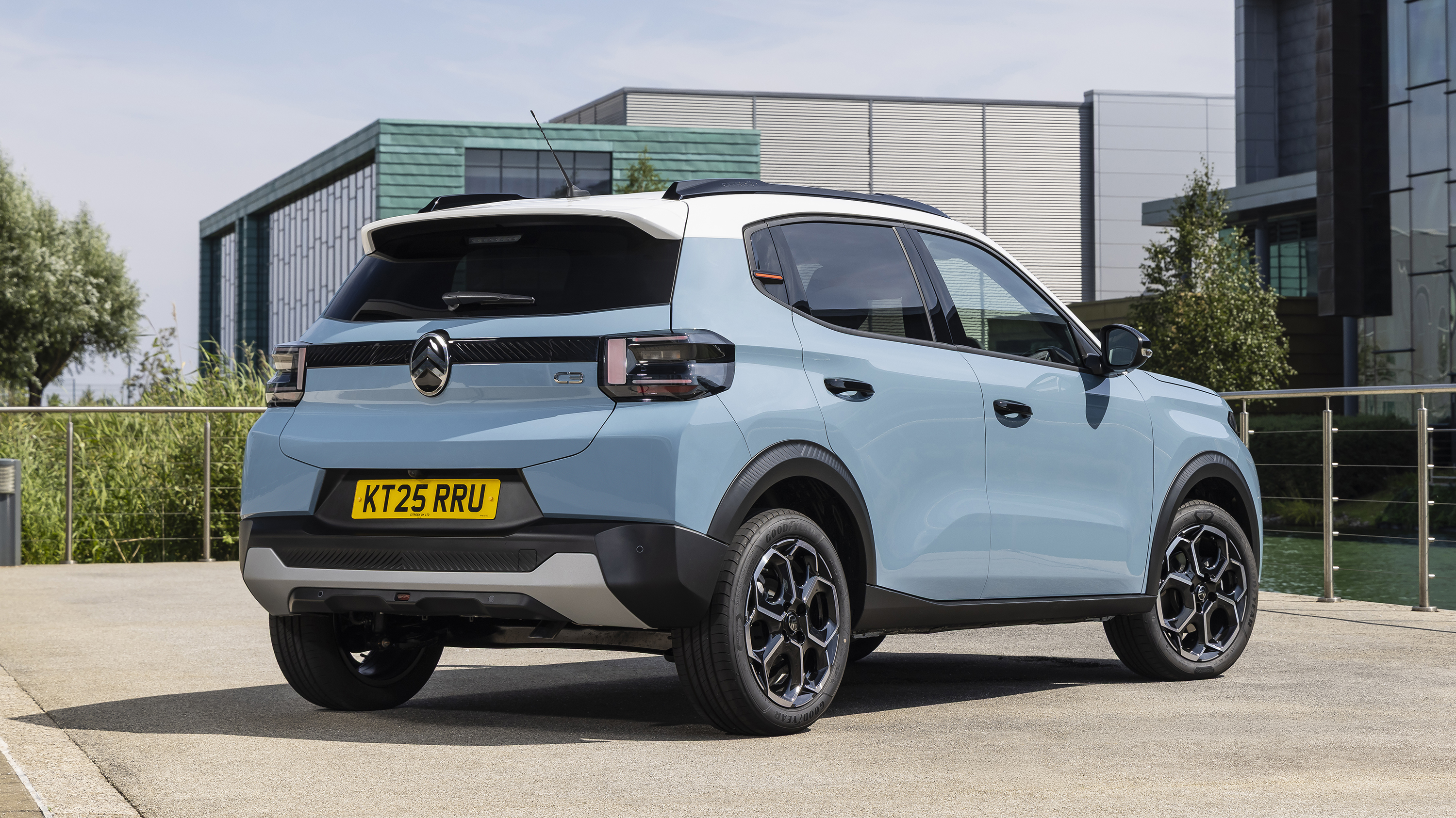 Citroen C3 hybrid UK review