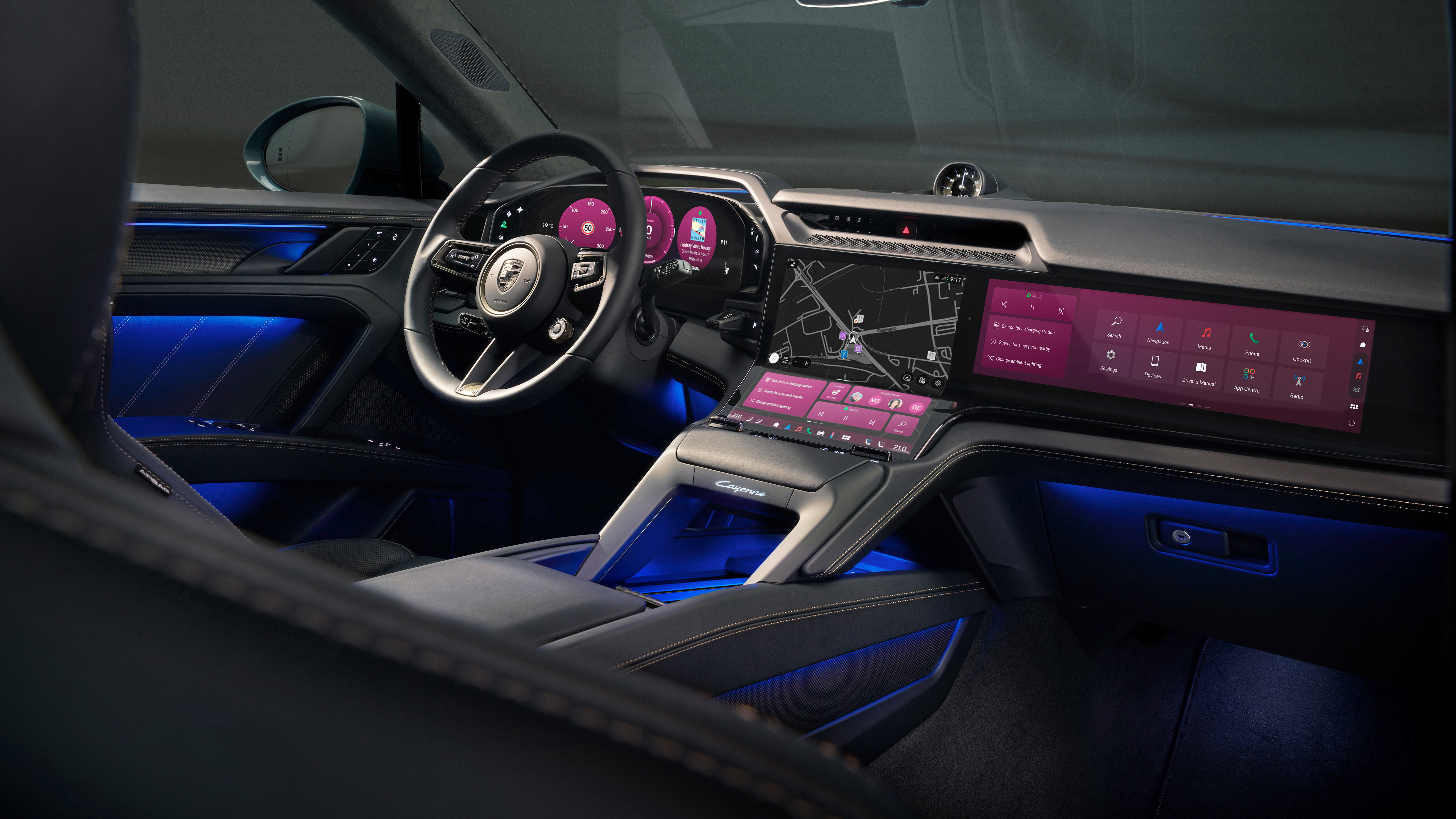 Porsche Cayenne Electric interior revealed