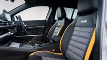 Jeep Avenger 4xe North Face interior front seats