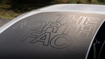 Jeep Avenger 4xe North Face bonnet vinyl