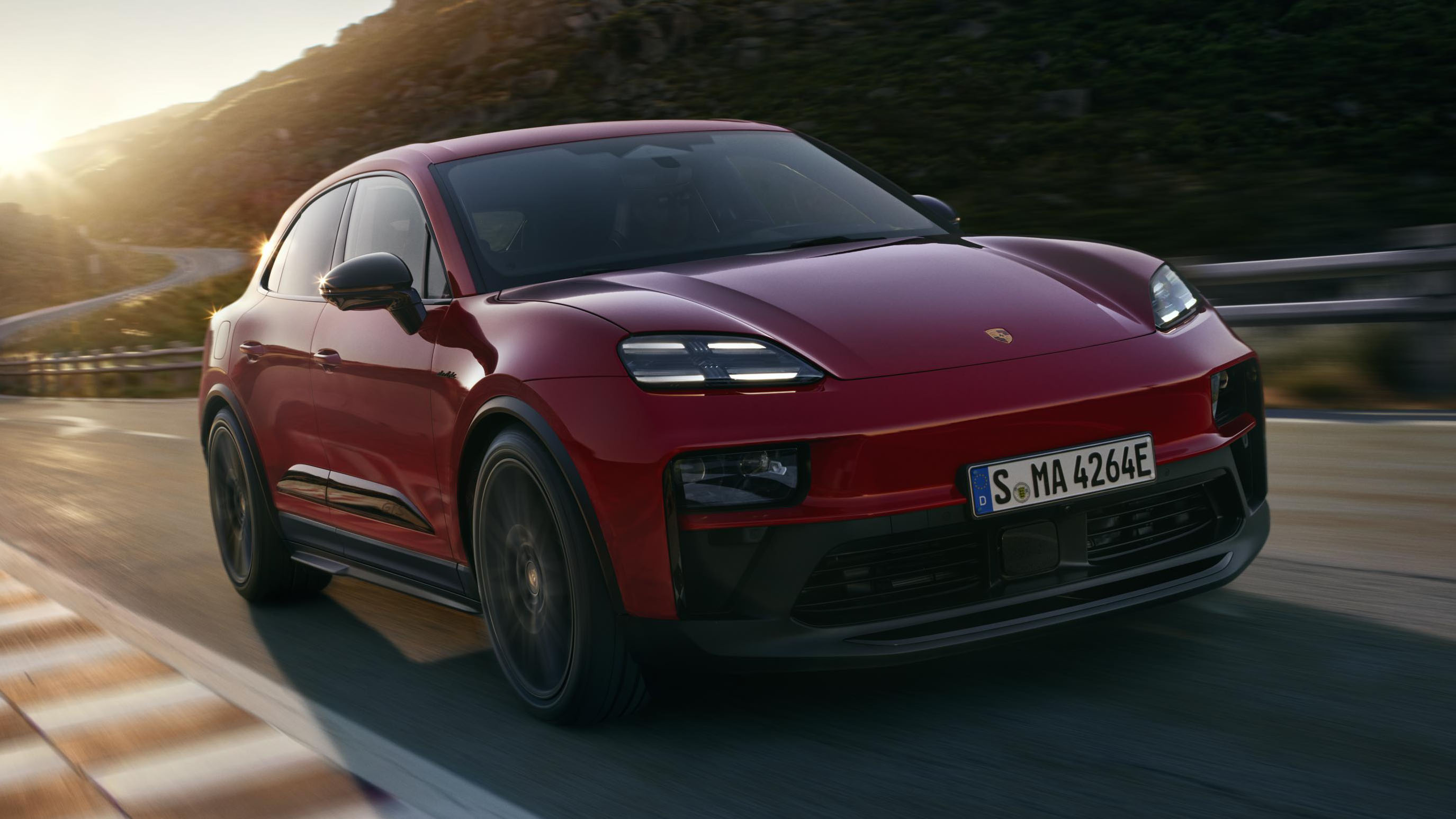 Electric Porsche Macan GTS revealed