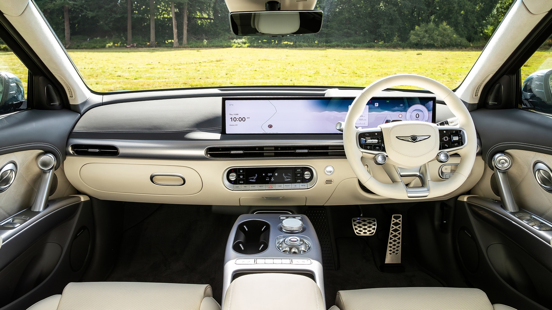 Genesis GV60 Interior Layout & Technology | Top Gear