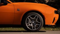 Dodge Charger Sixpack review Top Gear