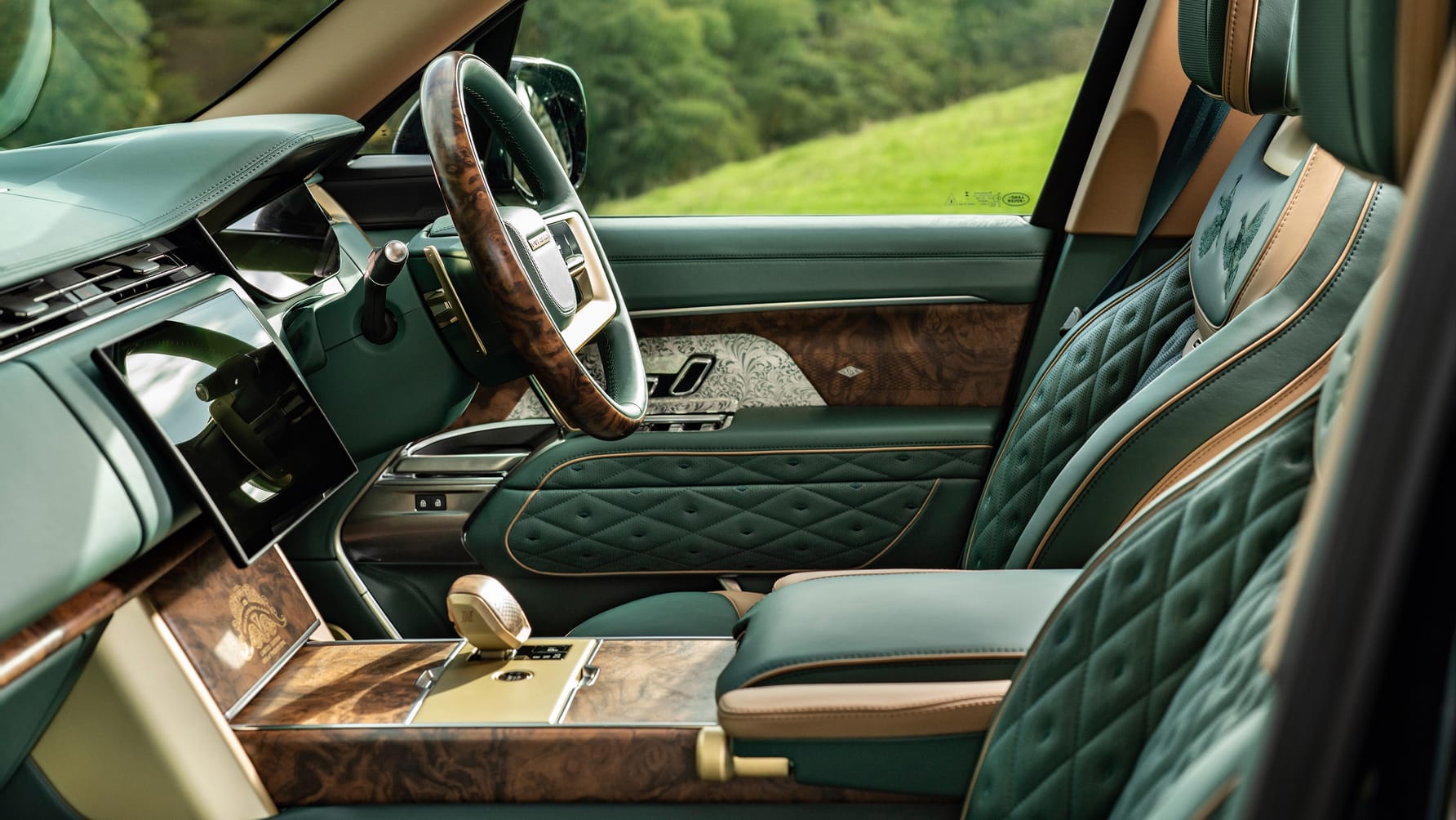 Overfinch’s latest Range Rover collab has resulted in a completely ...