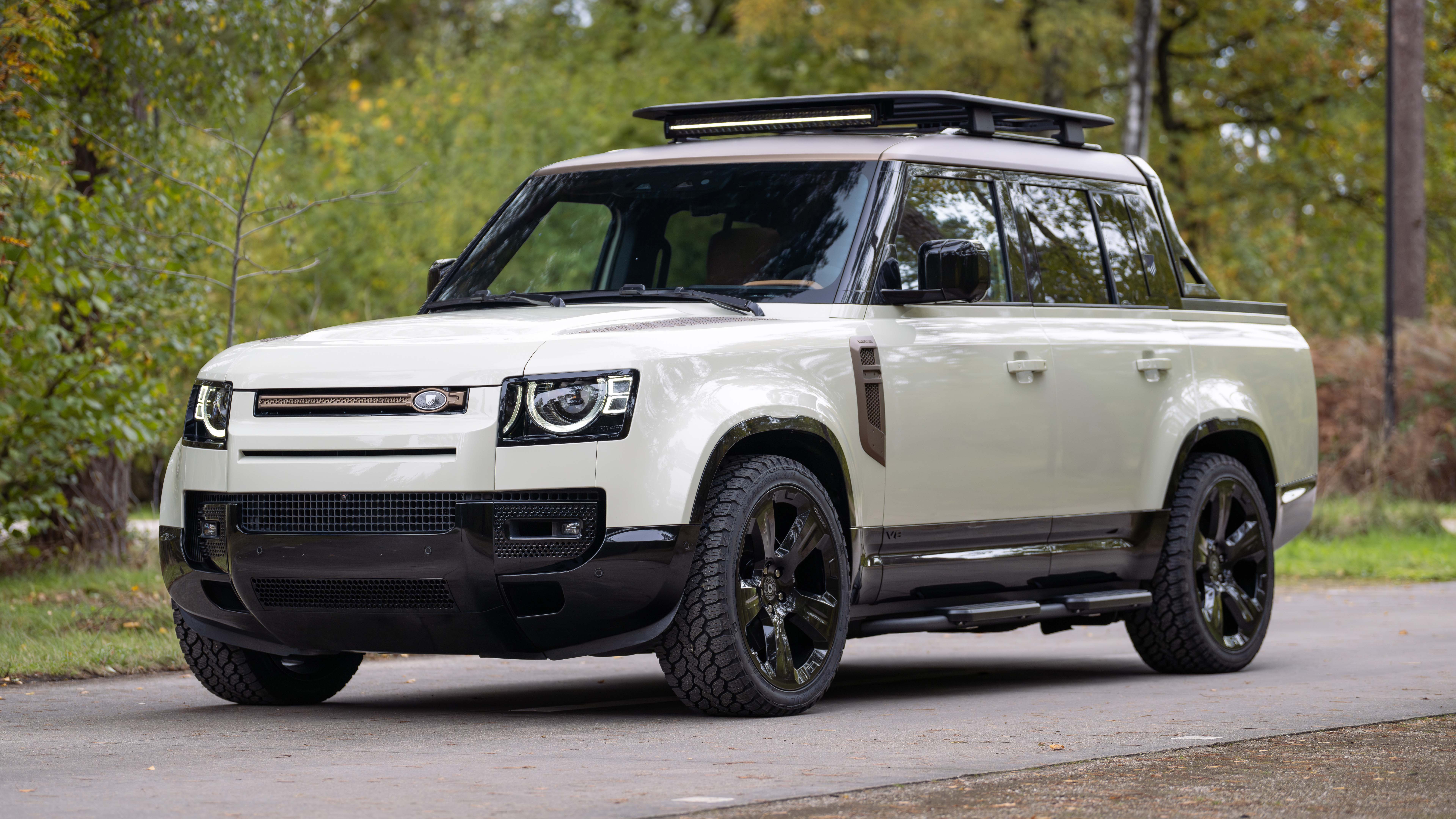 Land Rover Defender pickup