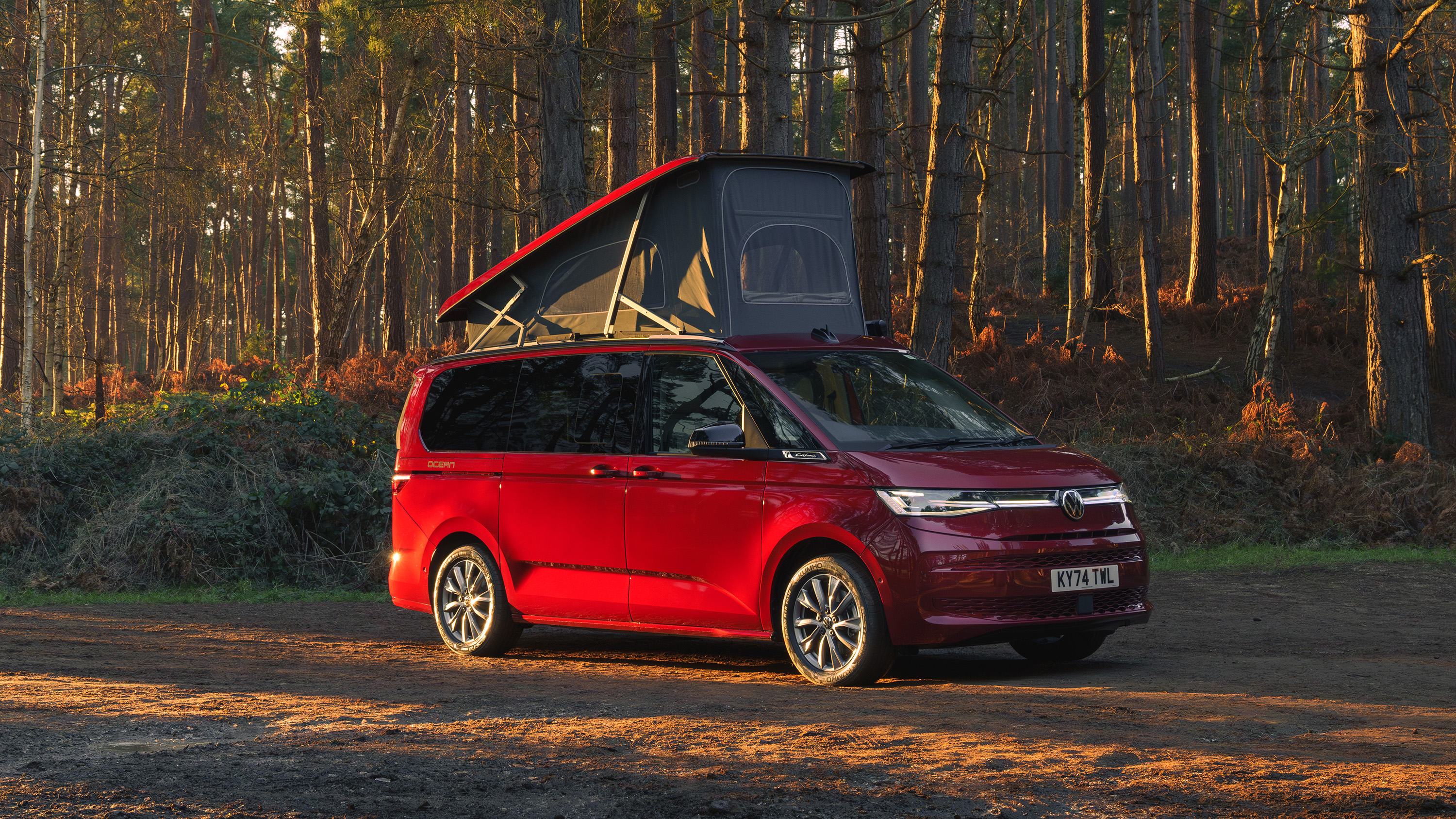 2025 Volkswagen California Ocean roof up