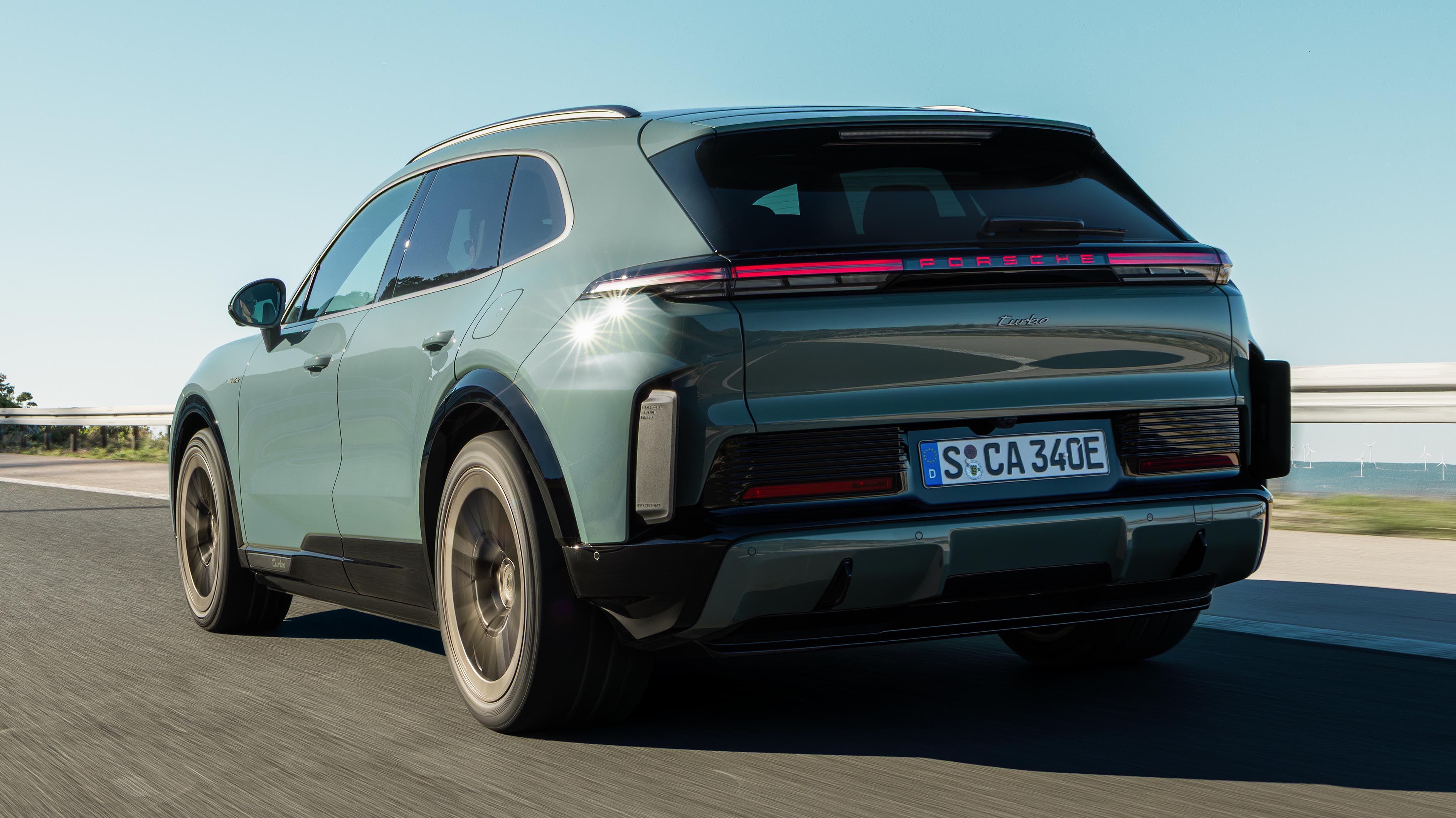 Porsche Cayenne Electric revealed