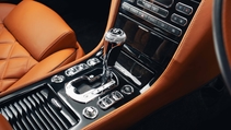 Bentley Brooklands Coupe interior centre console