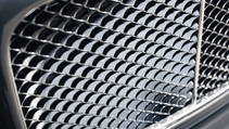 Bentley Brooklands Coupe exterior grille