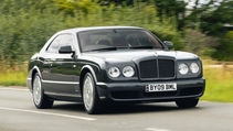 Bentley Brooklands Coupe exterior front