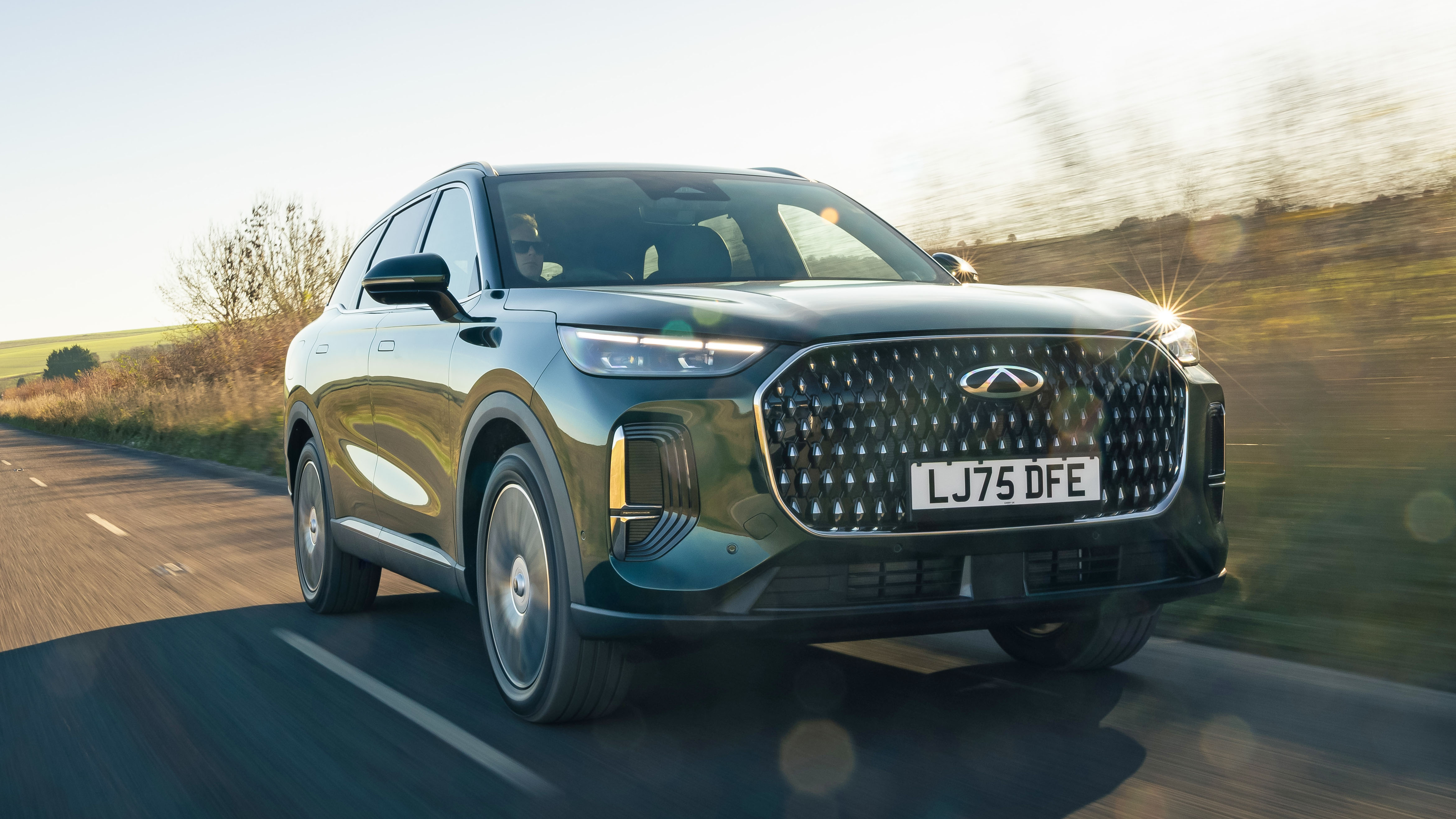 2025 Chery Tiggo 9 review Top Gear front