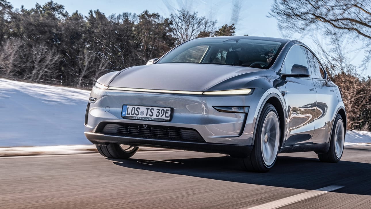 Extraordinary Electric Cars Under 50k Photos