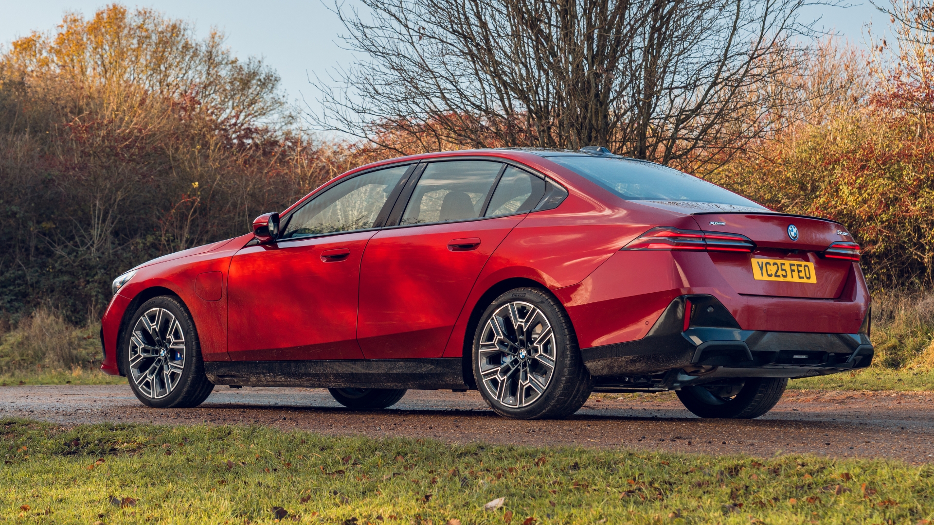 BMW 550e from the side
