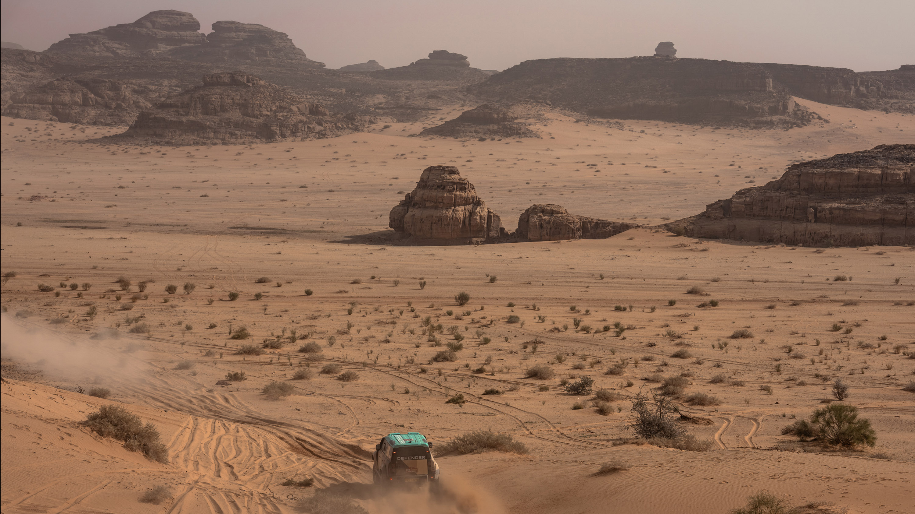 Defender Dakar Stage 3