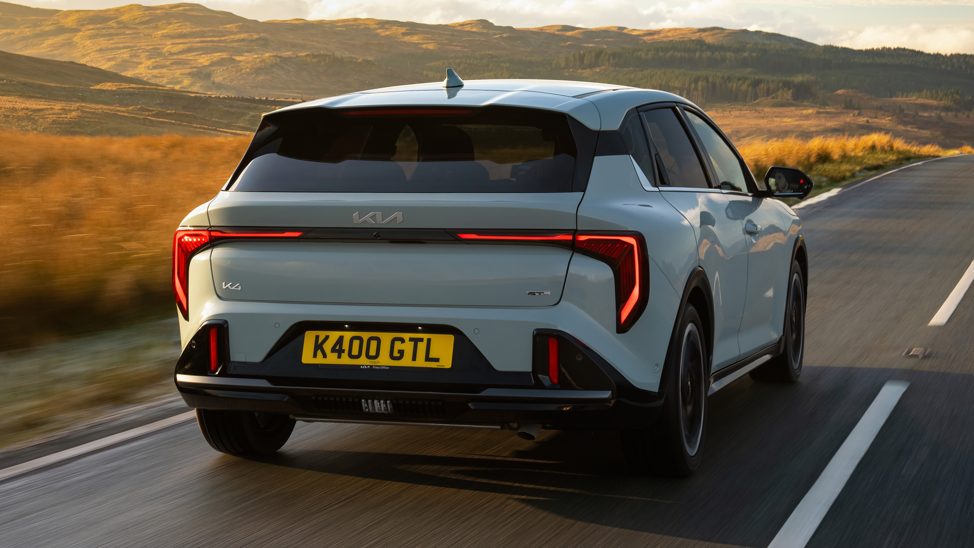 Kia K4 rear