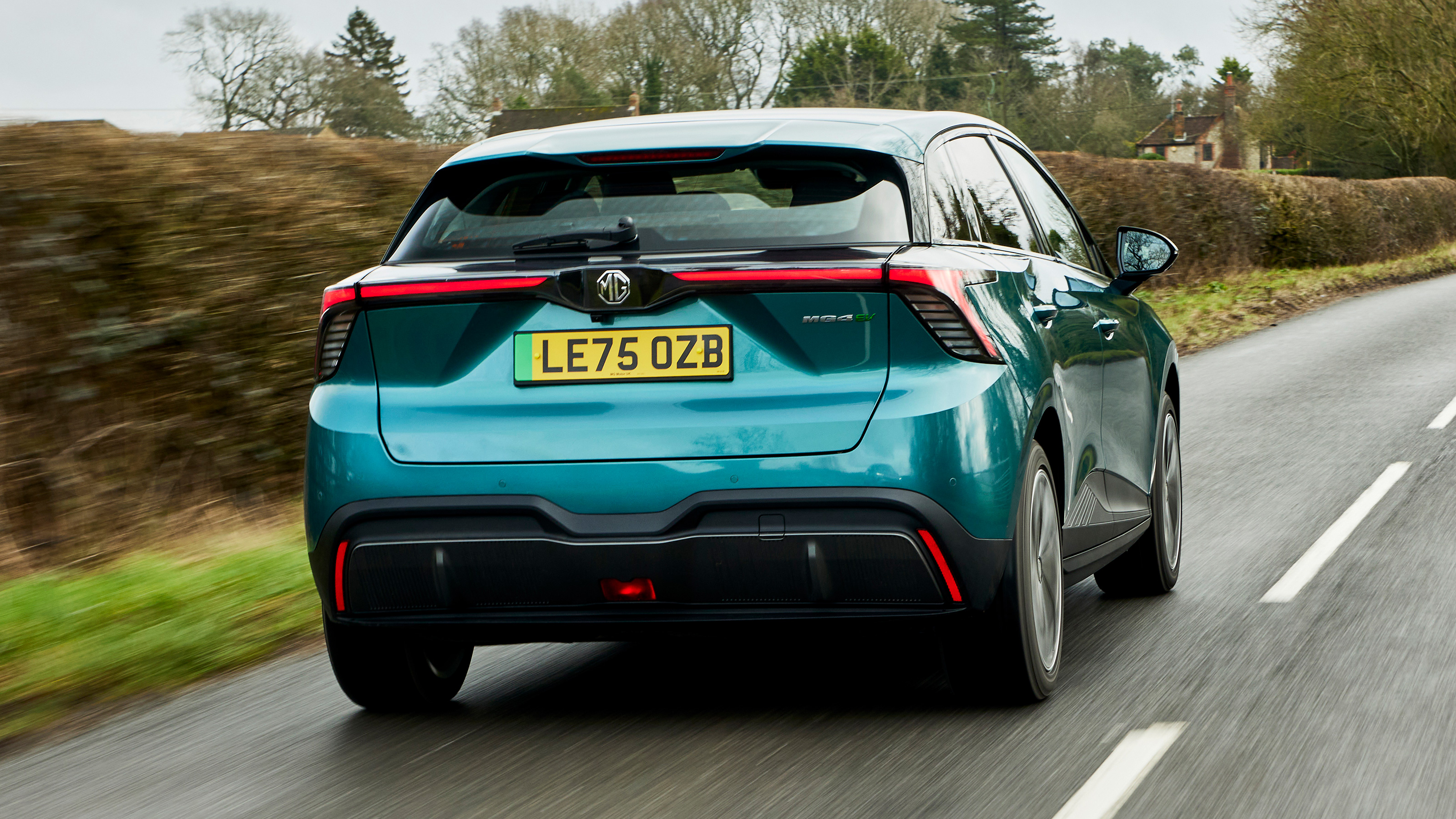 MG4 rear