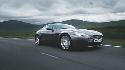 Aston Martin Vantage (2005-2017)