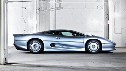 Jaguar XJ220