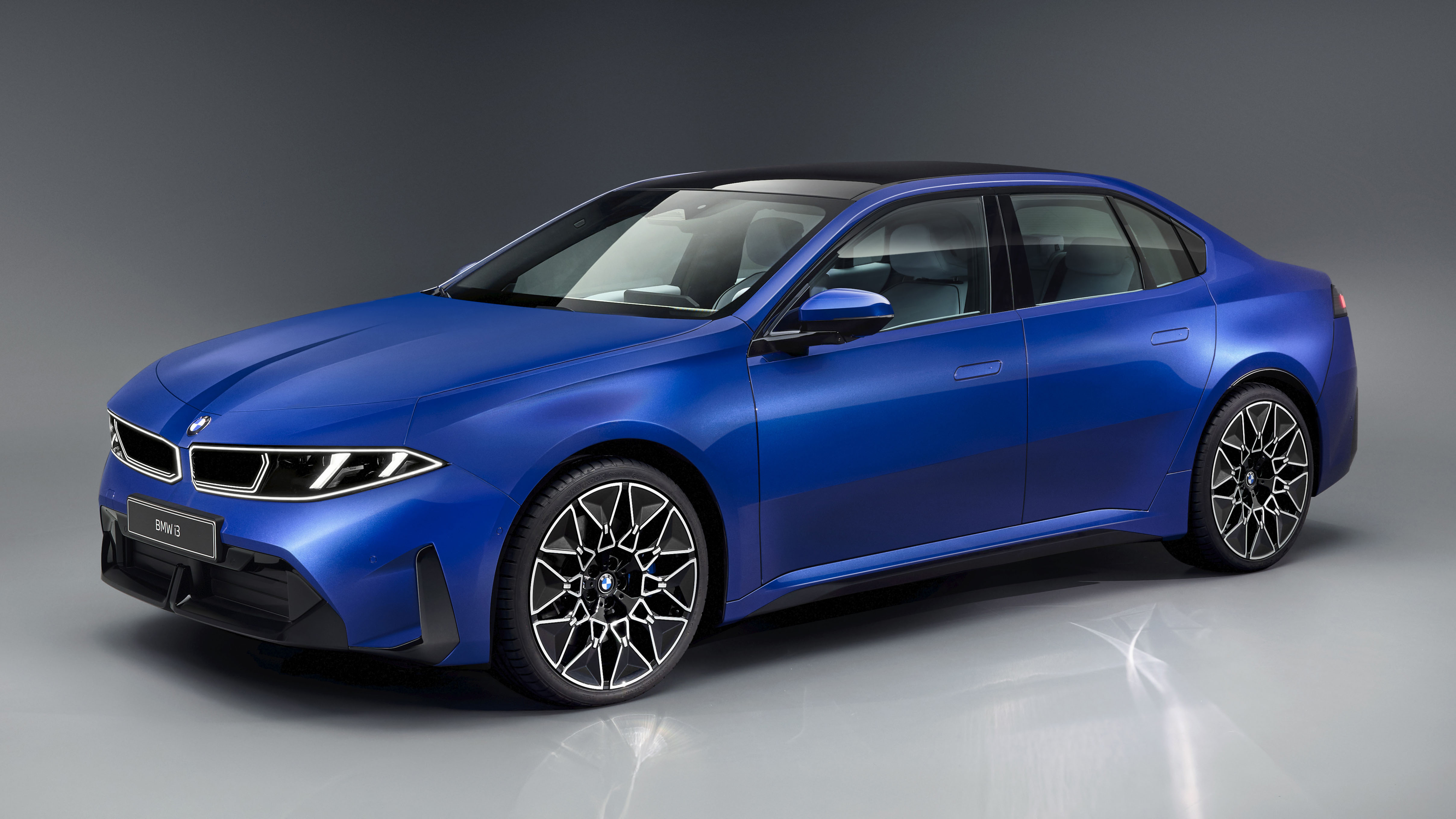 BMW i3 saloon revealed 2026