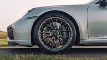 Porsche 911 Turbo S wheel