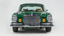 Mercedes-Benz 280SE Retro Designs