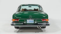 Mercedes-Benz 280SE Retro Designs