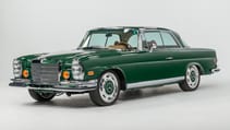Mercedes-Benz 280SE Retro Designs