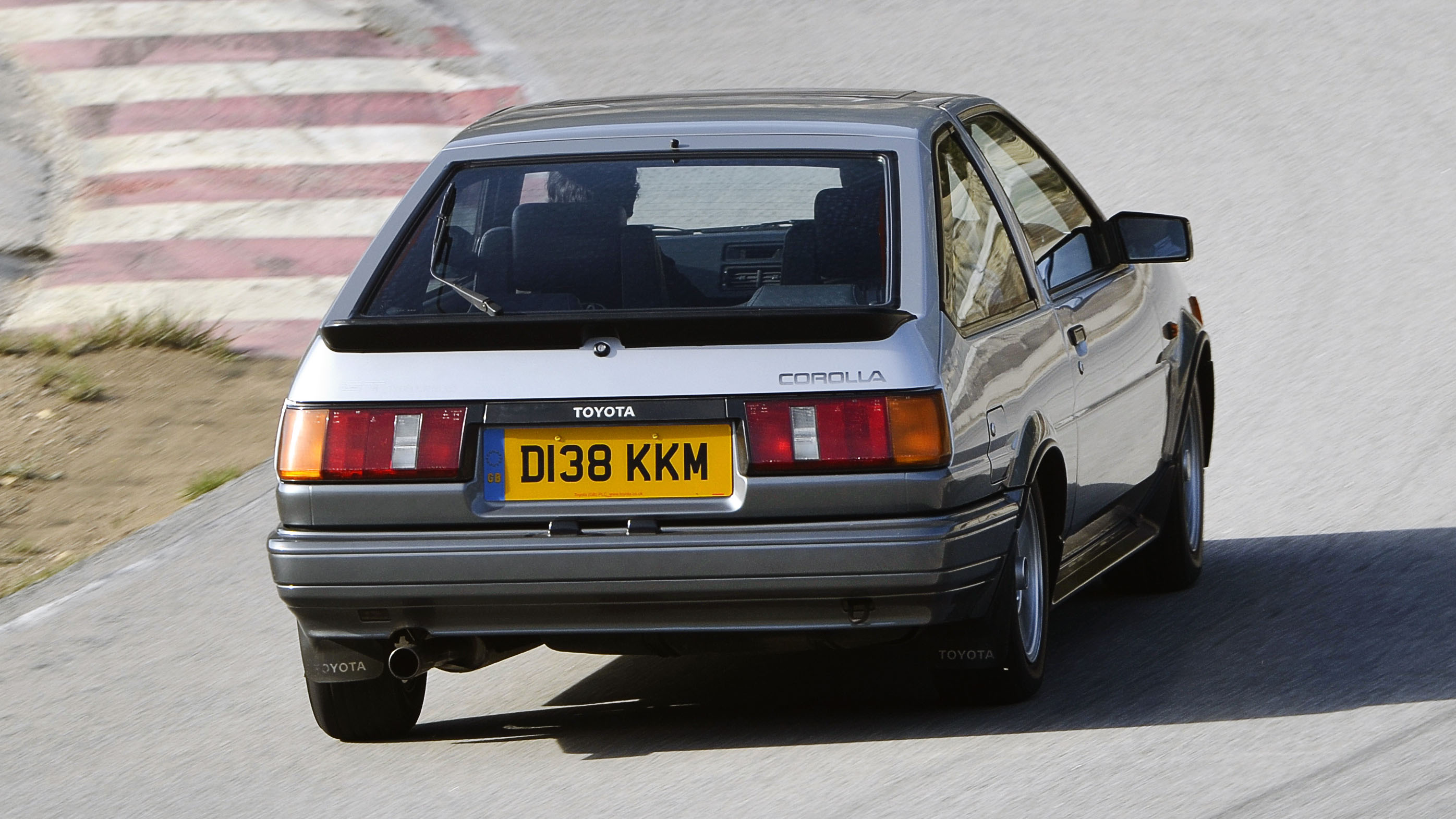 Toyota Corolla (AE86)