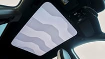 Mercedes GLB Electric roof interior