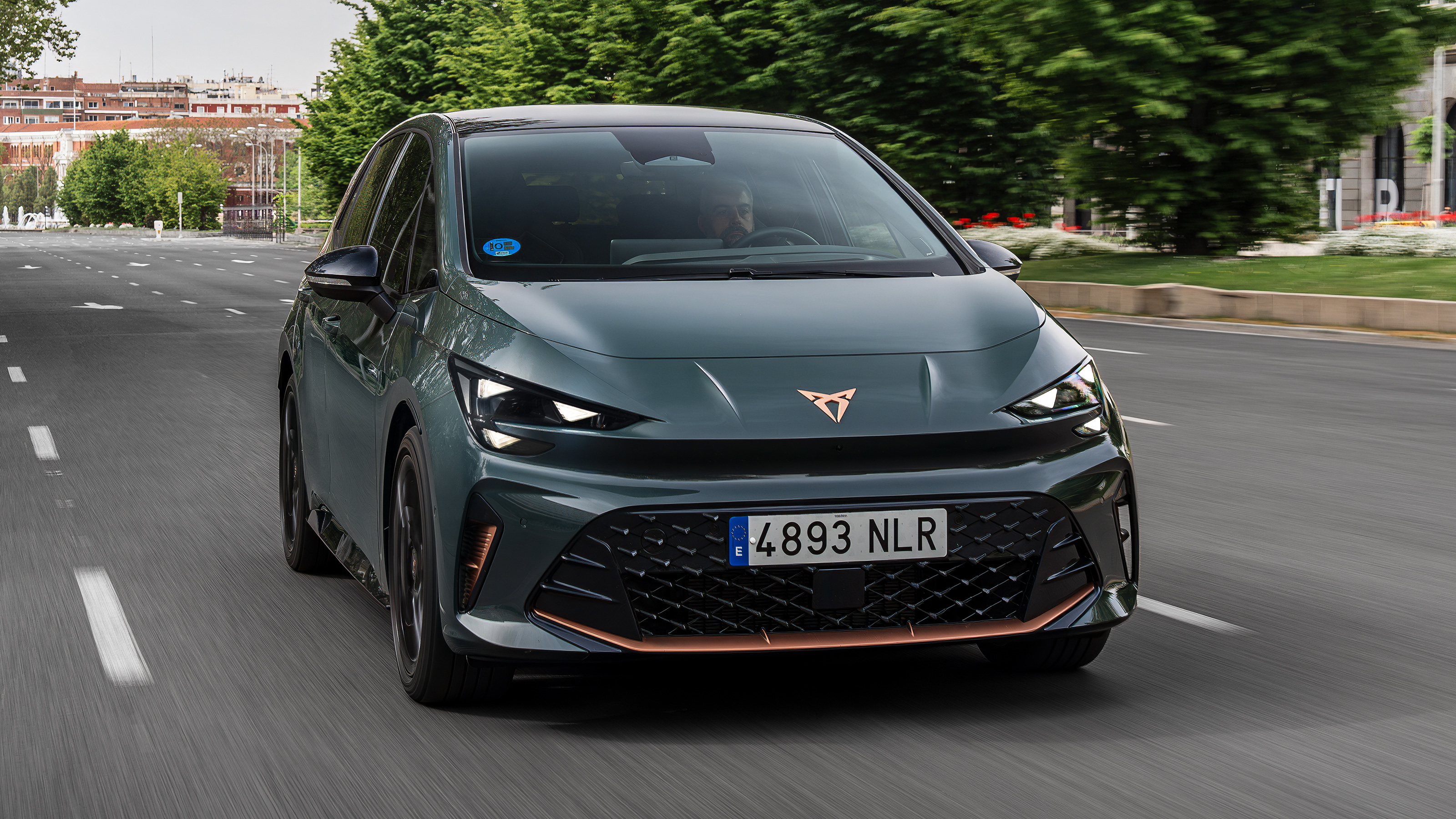 Cupra Born front 