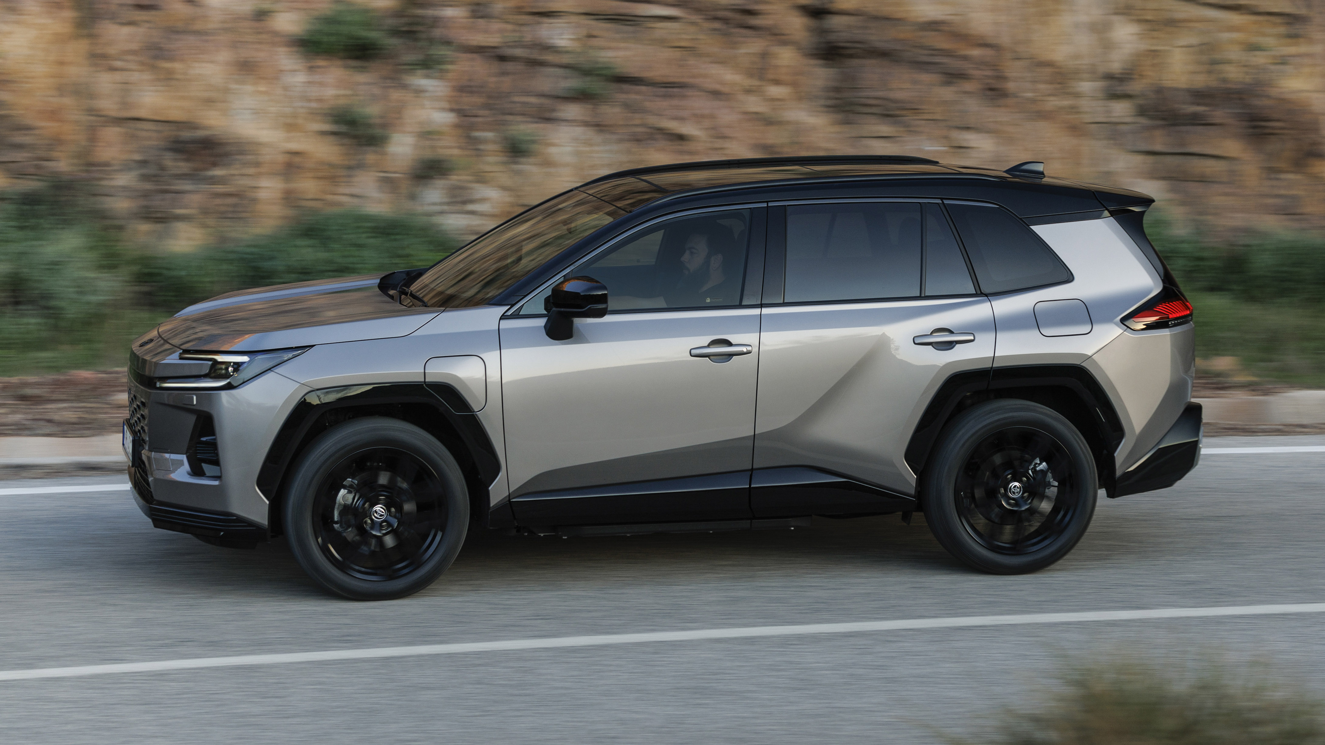 TopGear's Toyota RAV4 review