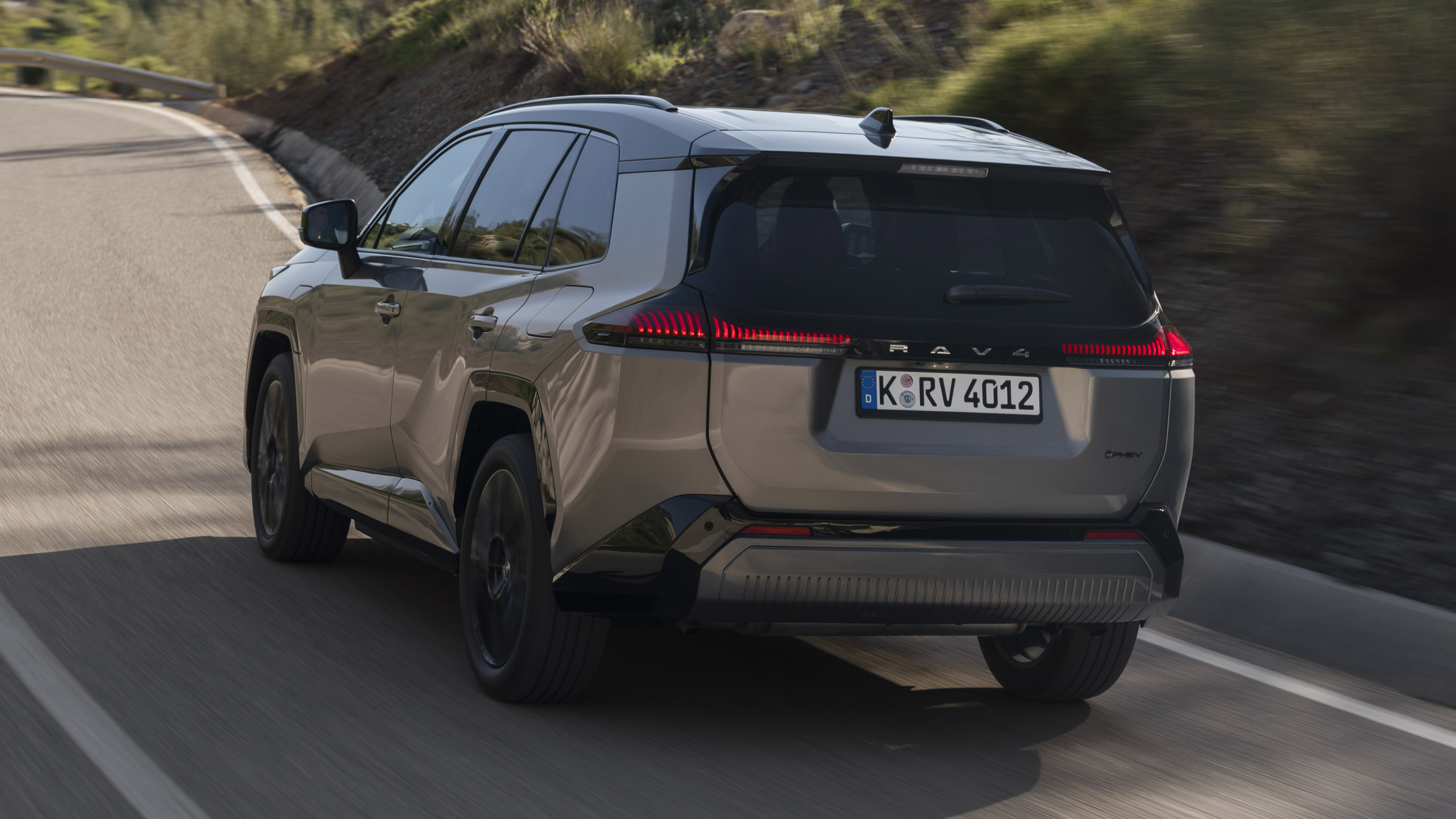 TopGear's Toyota RAV4 review