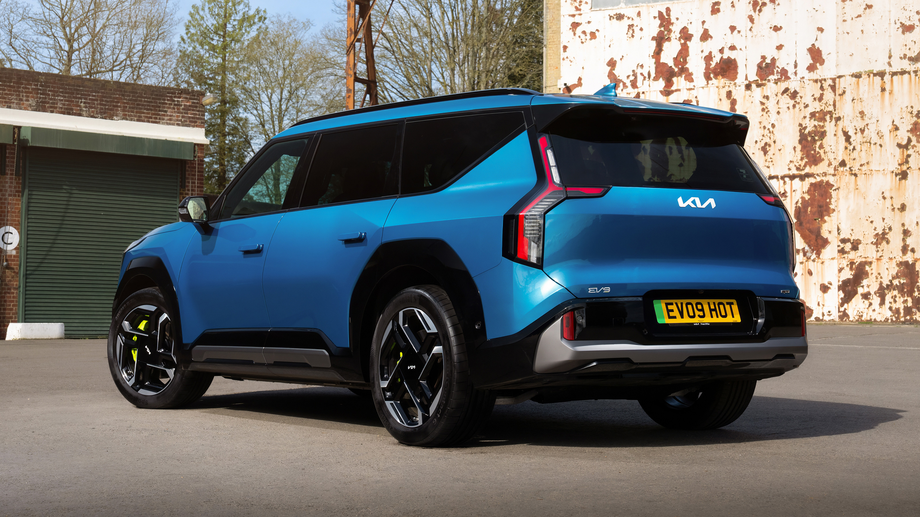 Kia EV9 GT rear quarter