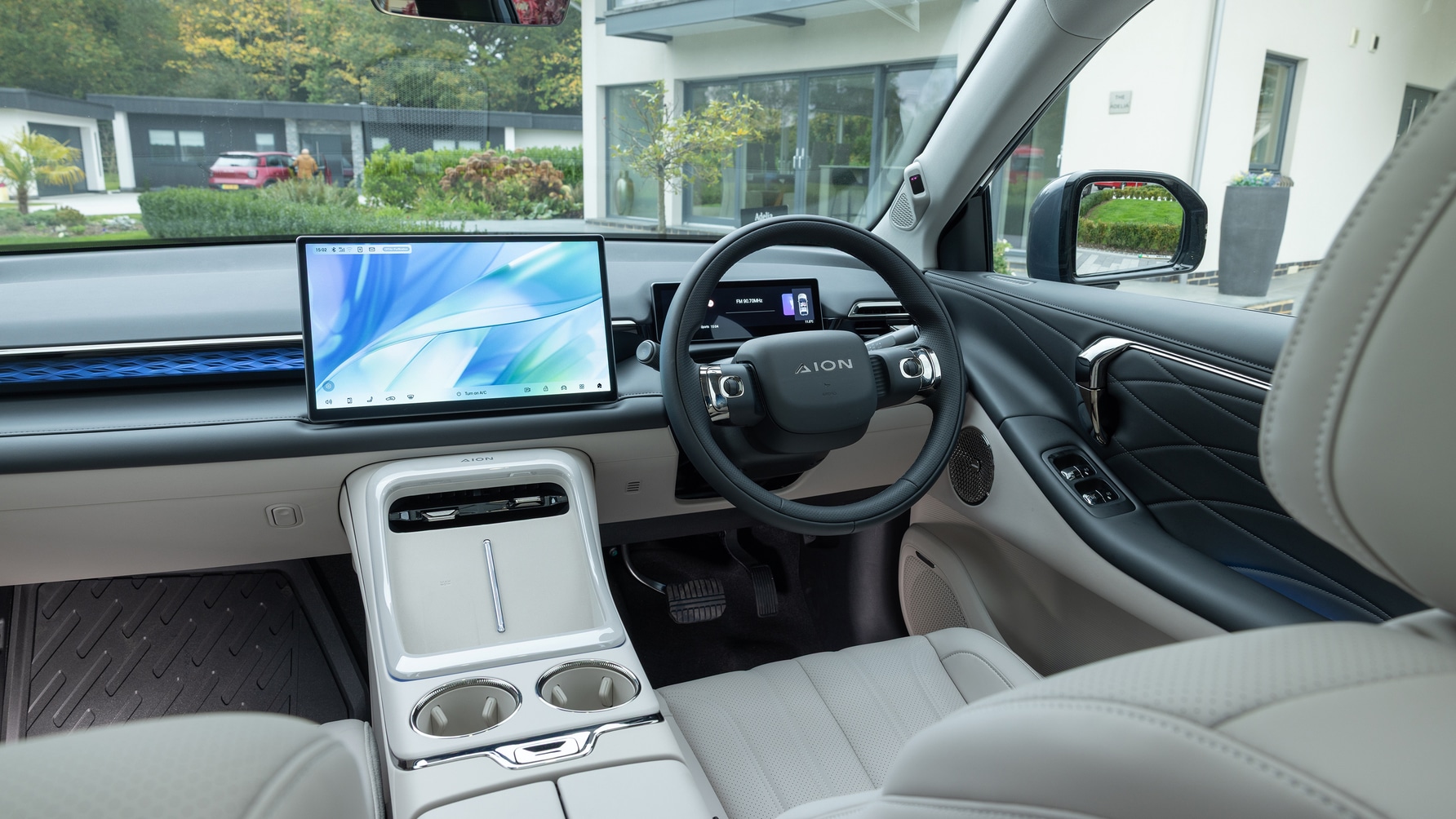 Aion V Interior Layout & Technology | Top Gear