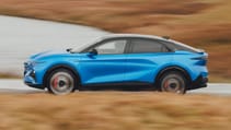 Alpine A390 profile