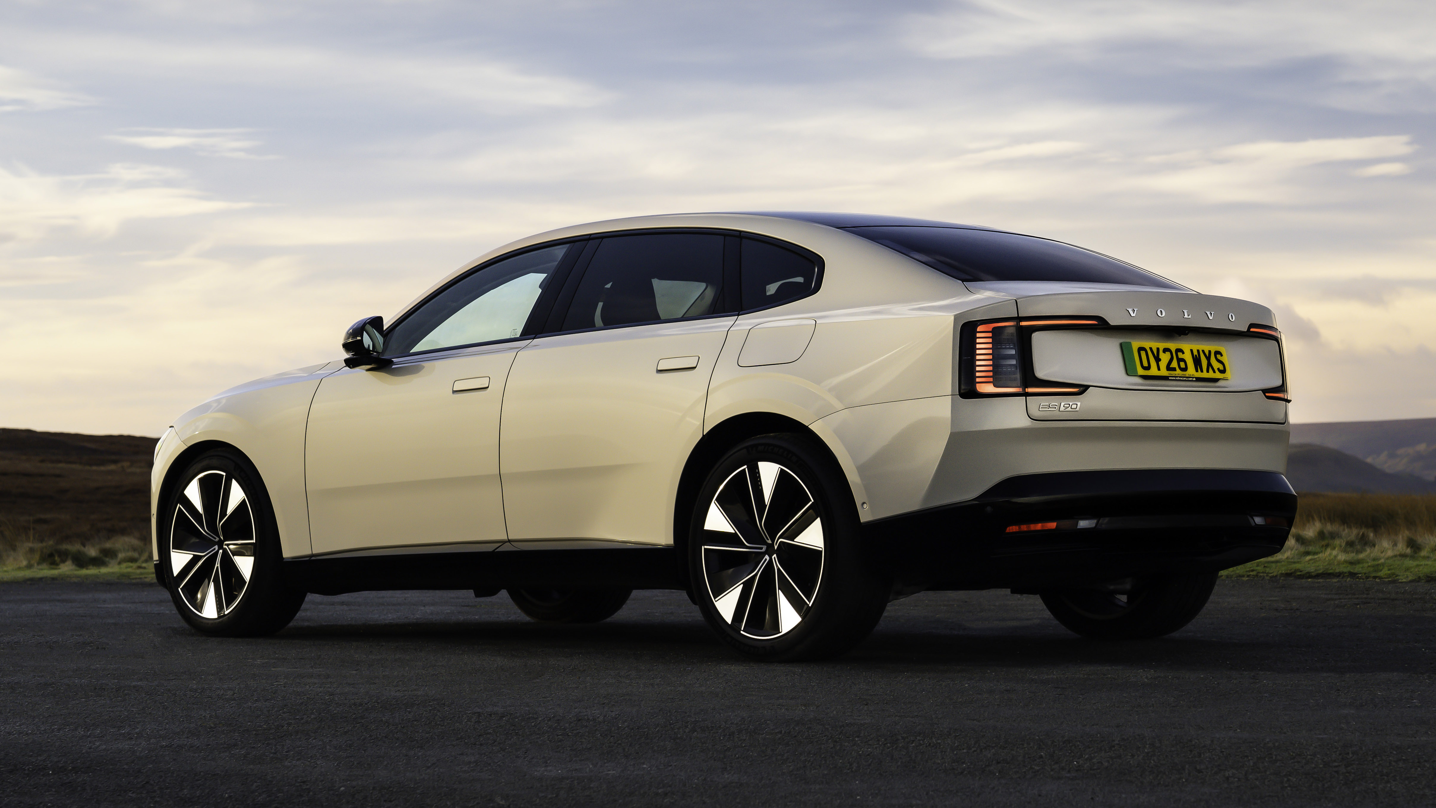 Volvo ES90 sắp ra mắt có gì Volvo ES90 sắp ra mắt có gì