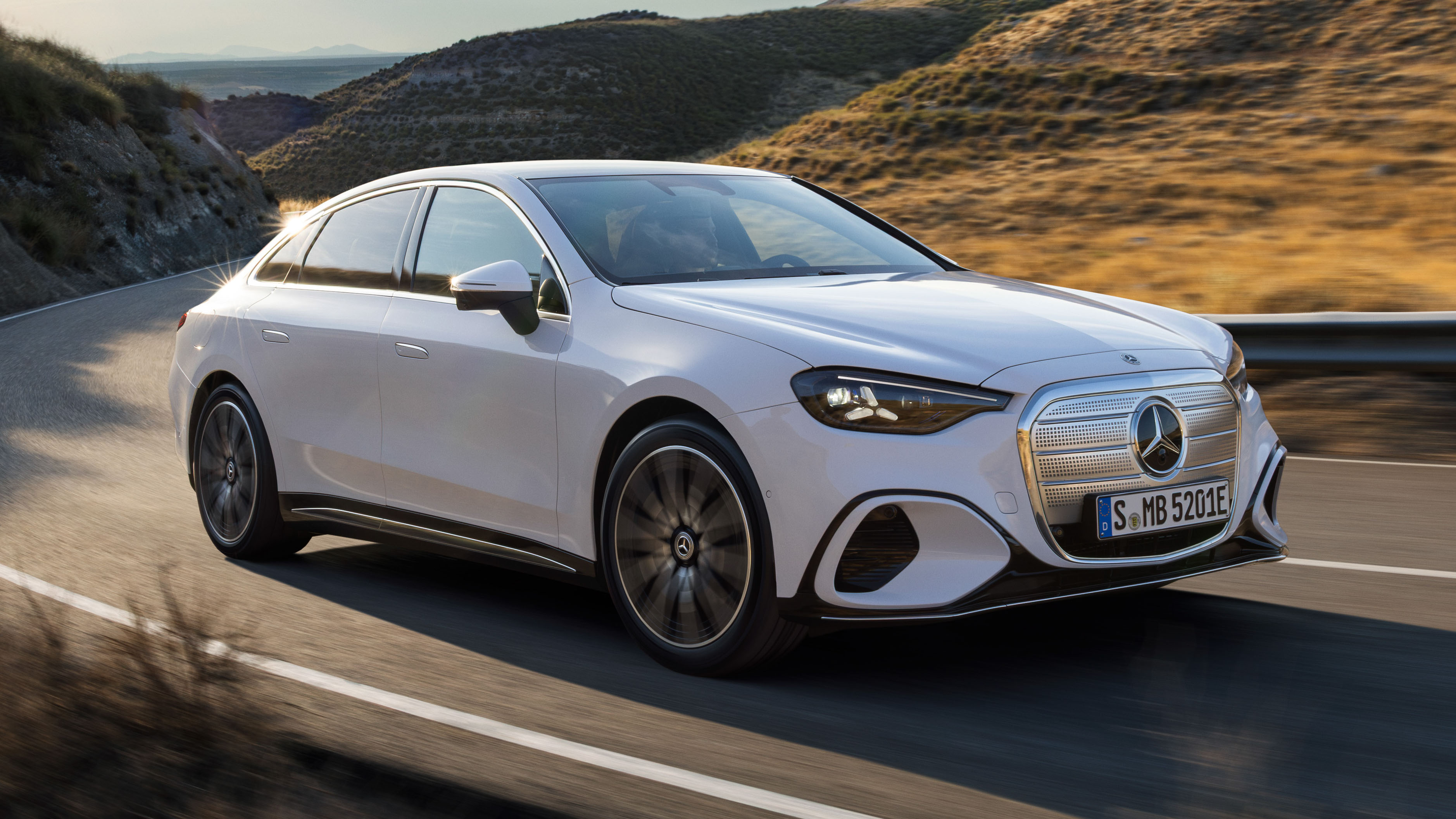 Mercedes-Benz C-Class Electric revealed