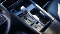 Nissan Sentra gearstick