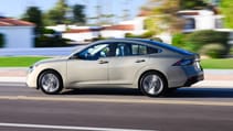 Nissan Sentra side