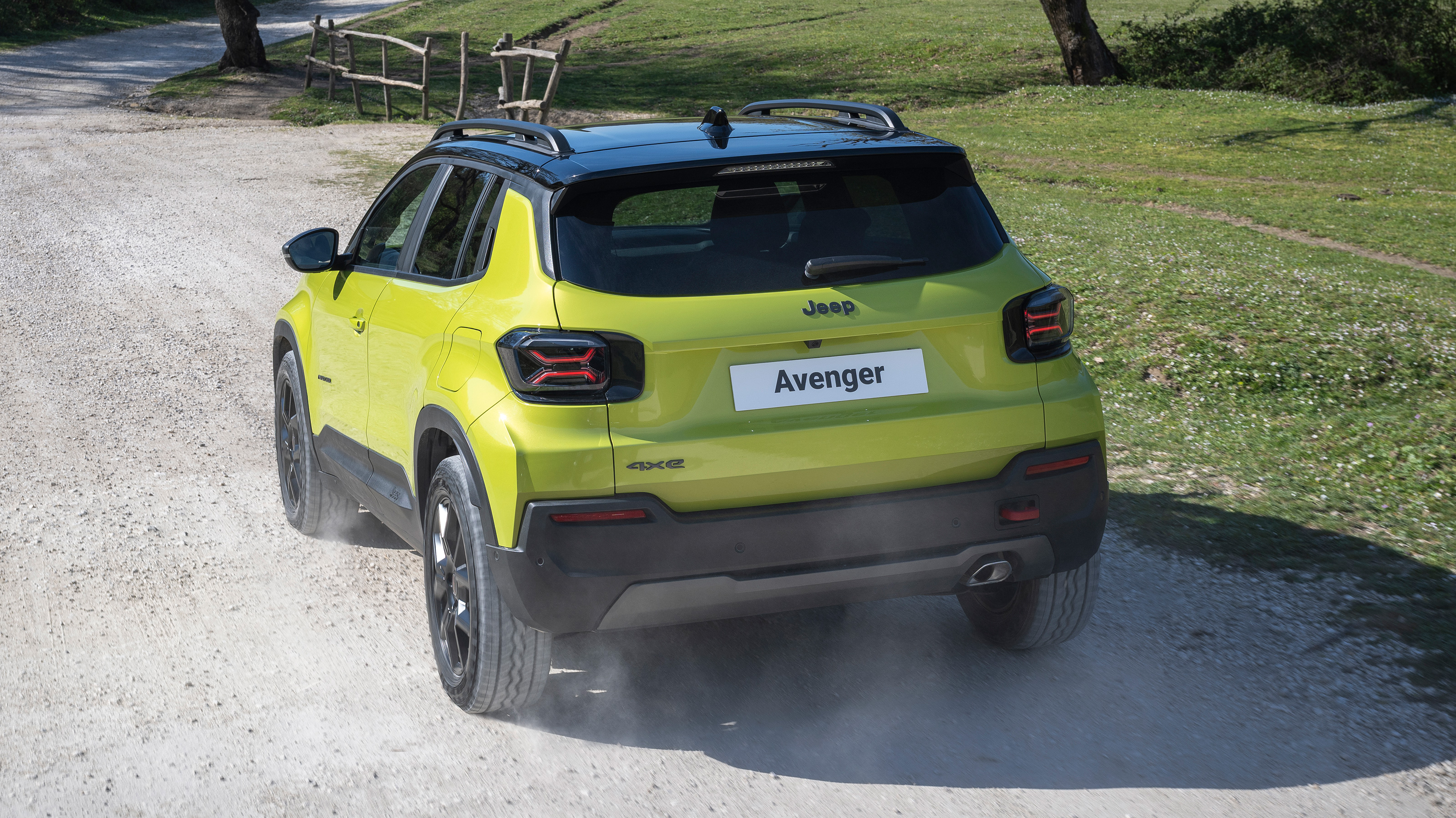 Jeep Avenger rear