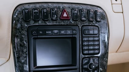 Mercedes CL granite trim